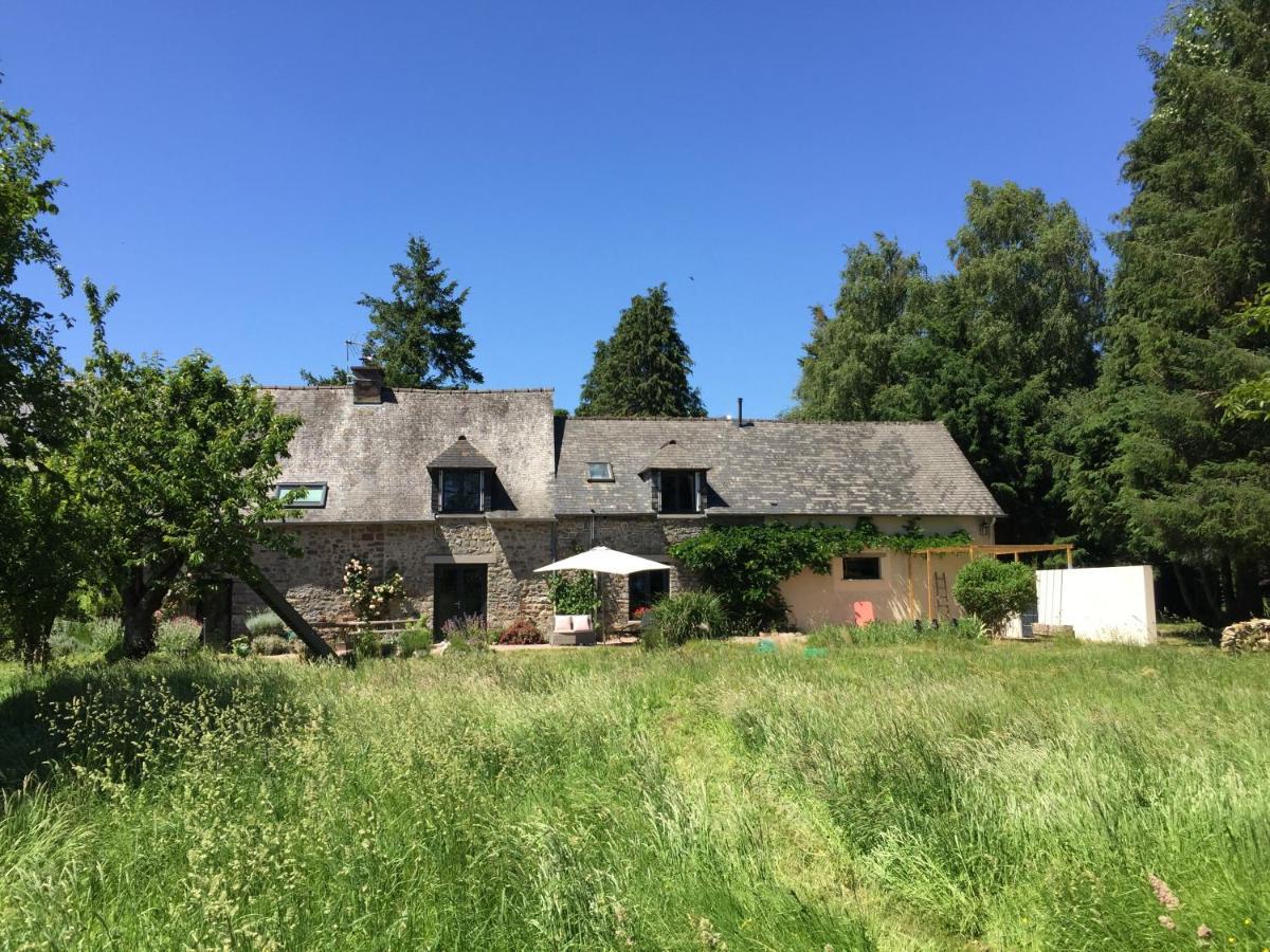 L'Hotie De Broceliande, Au Coeur Des Sites Naturels Et Legendaires Paimpont Luaran gambar
